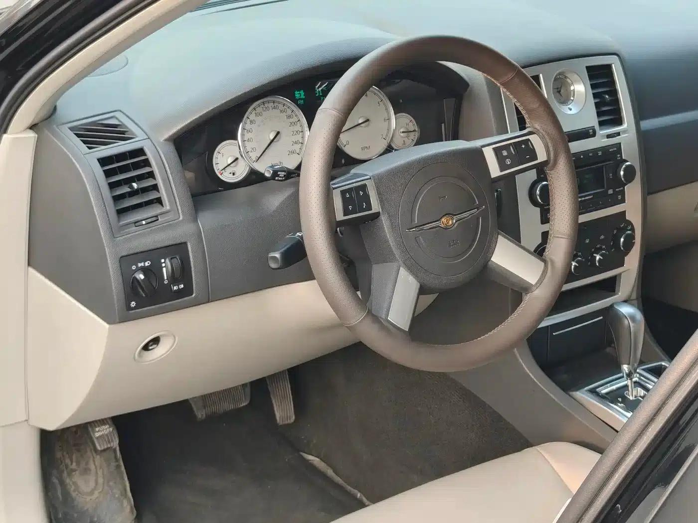 Chrysler 300C 2007 2.7L Business Edition — миниатюра 12