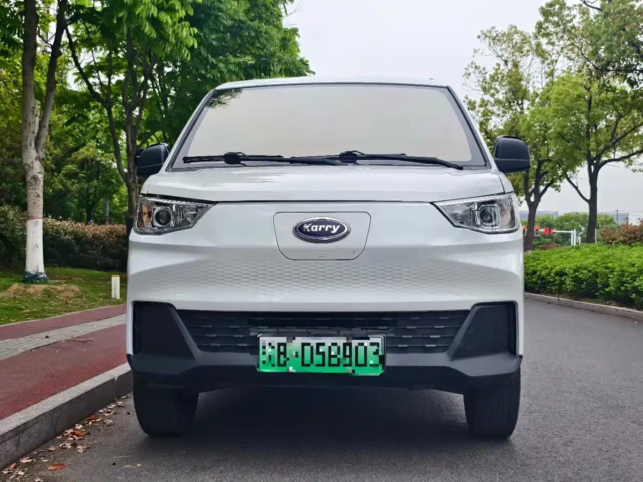 Yangtze Finless Porpoise 2023 Wide-Body Version with CALB 38.64kWh Lithium Battery — миниатюра 2
