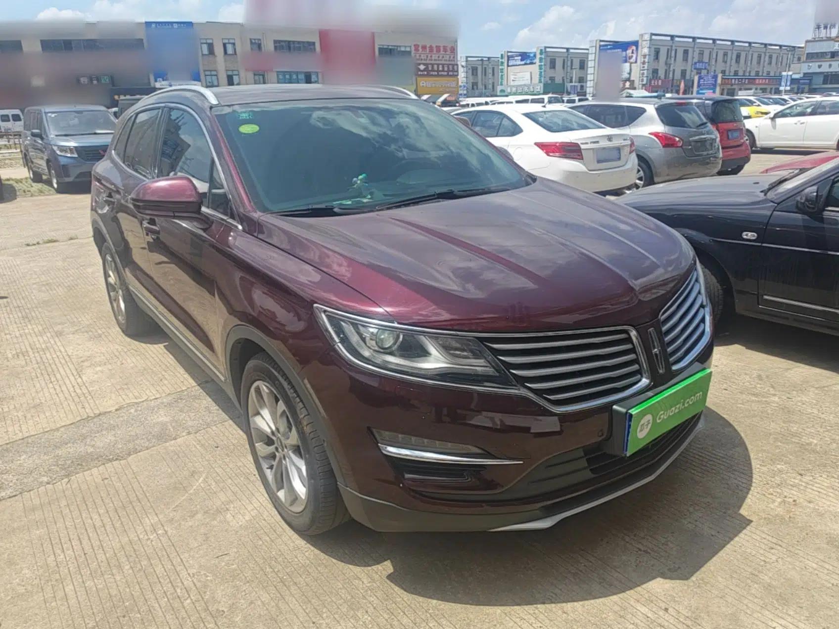 Lincoln MKC 2017 2.0T Four-Wheel Drive Prestige Edition — миниатюра 3