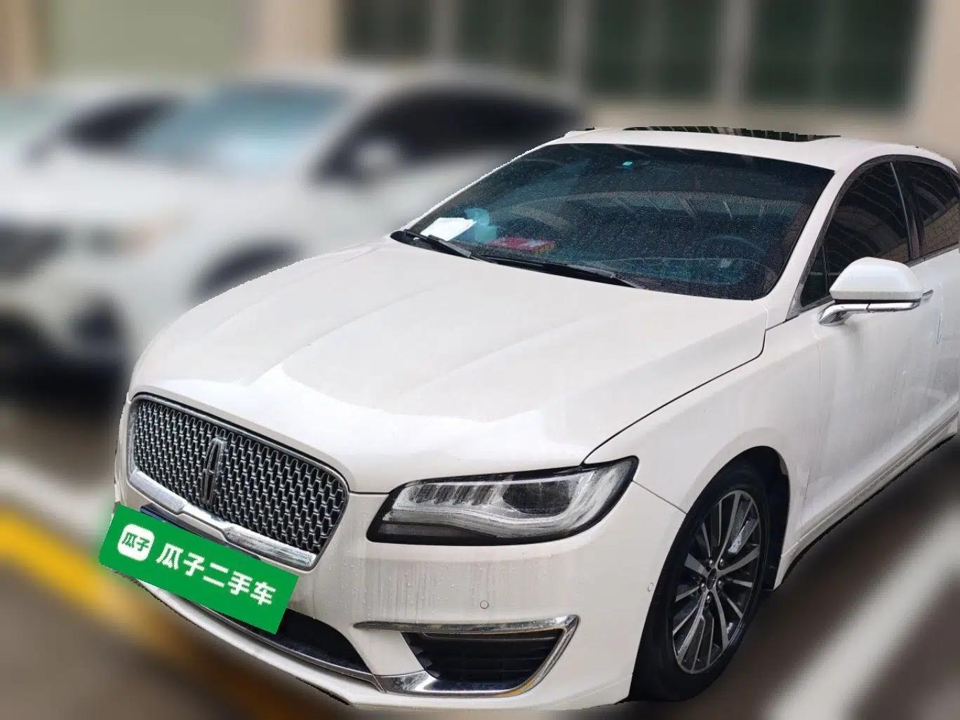 Lincoln MKZ 2017 2.0T Luxury Edition — миниатюра 1