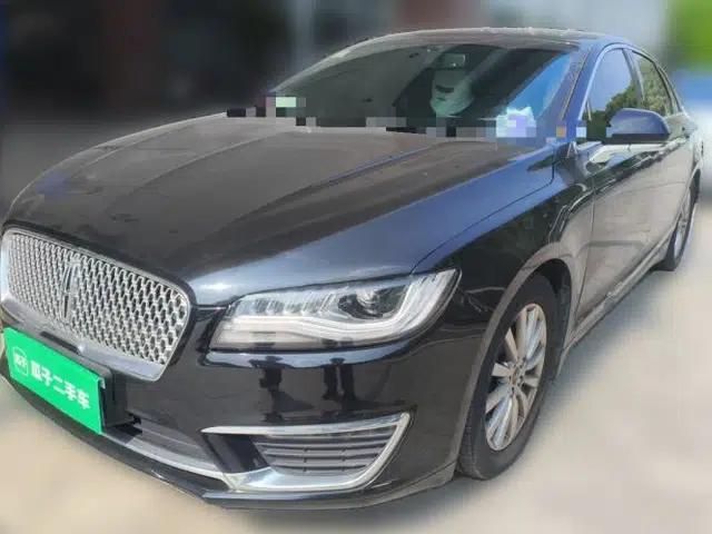 Lincoln MKZ 2018 2.0T Premium Edition