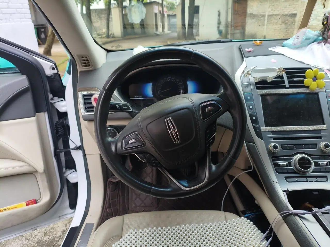 Lincoln MKZ 2017 2.0H Hybrid Luxury Edition — миниатюра 11