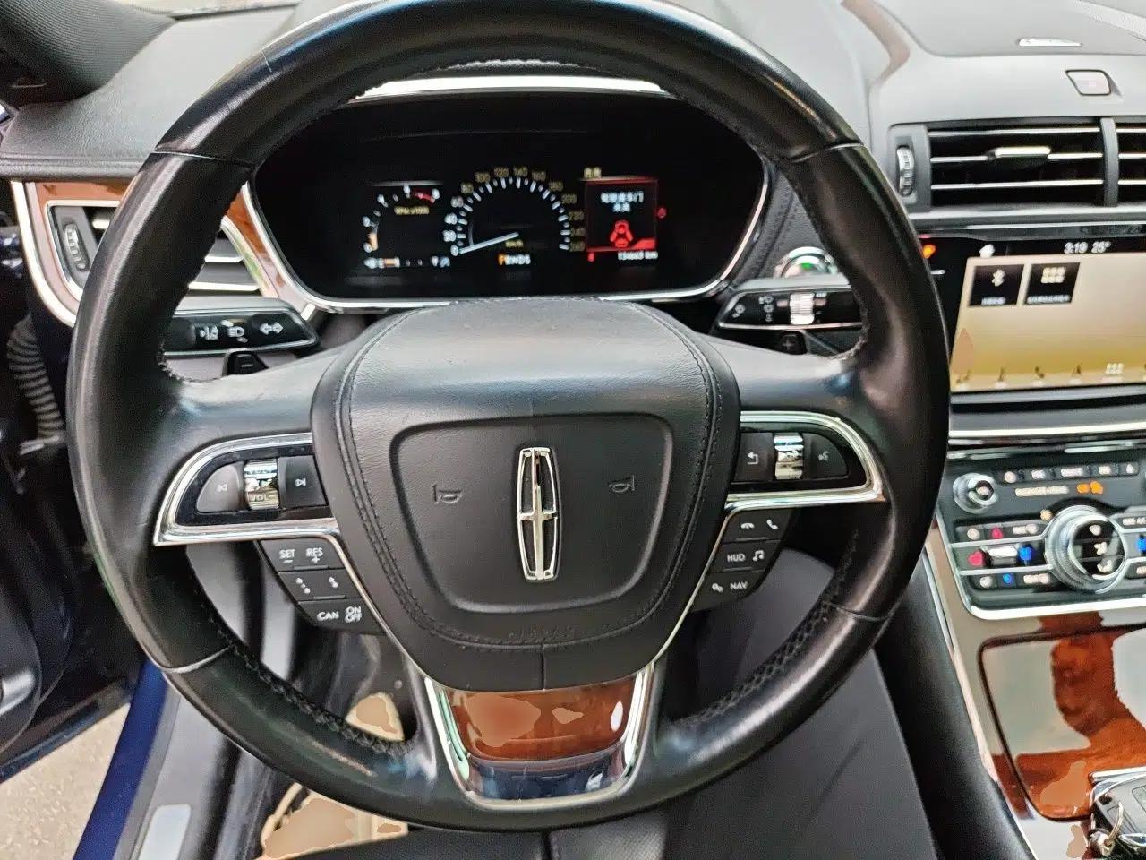 Lincoln Continental 2017 2.0T Two-Wheel Drive Prestige Edition — миниатюра 11