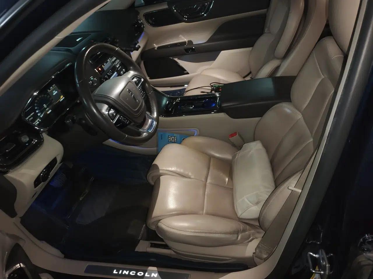 Lincoln Continental 2017 3.0T Four-Wheel Drive Prestige Edition — миниатюра 14