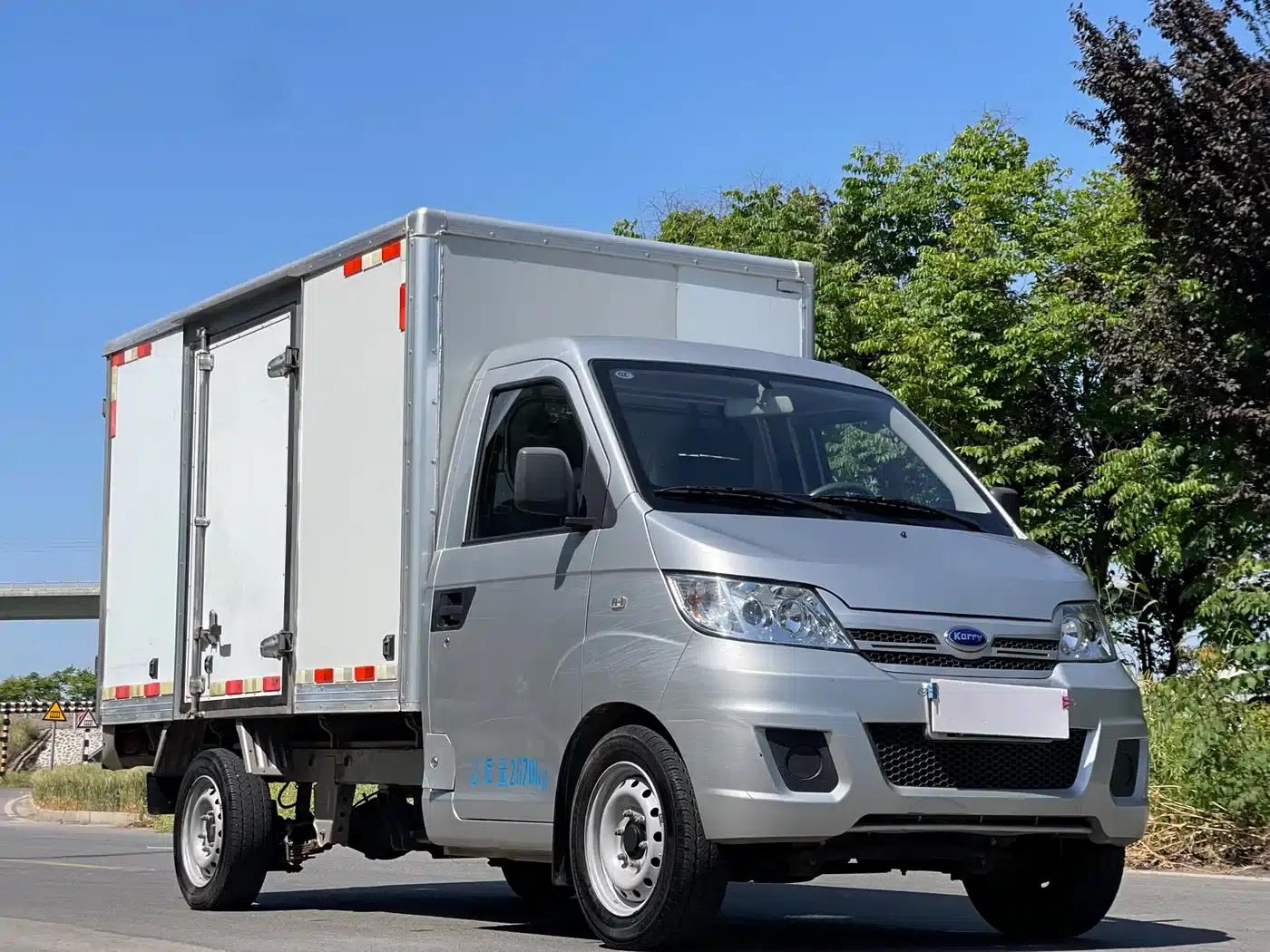 UJING EV 2022 Standard Van — миниатюра 3