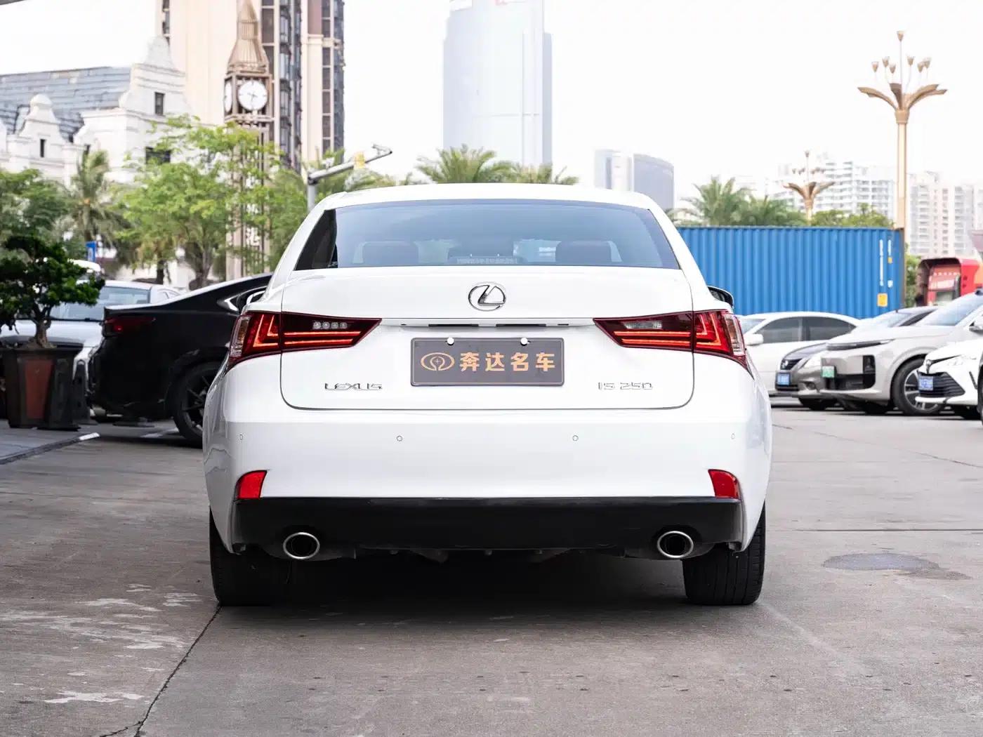 Lexus IS 2013 250 F SPORT — миниатюра 5