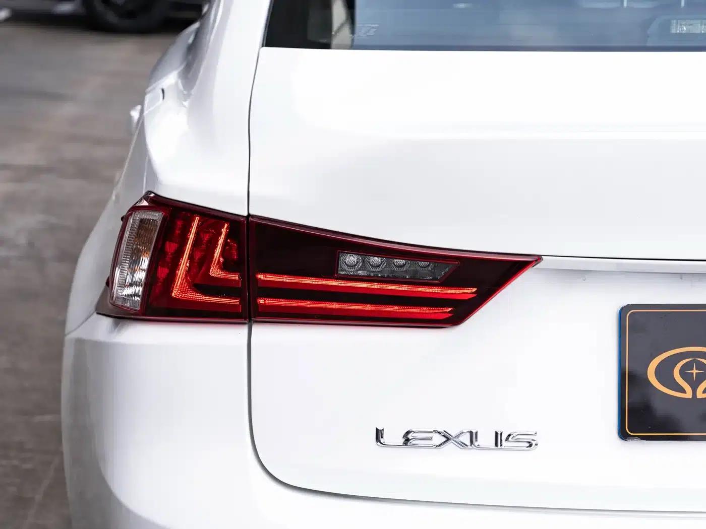 Lexus IS 2013 250 F SPORT — миниатюра 7