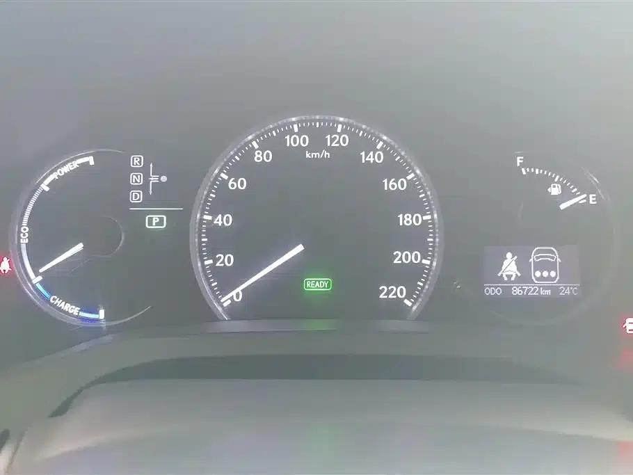 Lexus CT 2012 CT200h Elite Edition — миниатюра 14