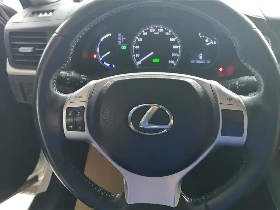 Lexus CT 2012 CT200h Elite Edition — миниатюра 15