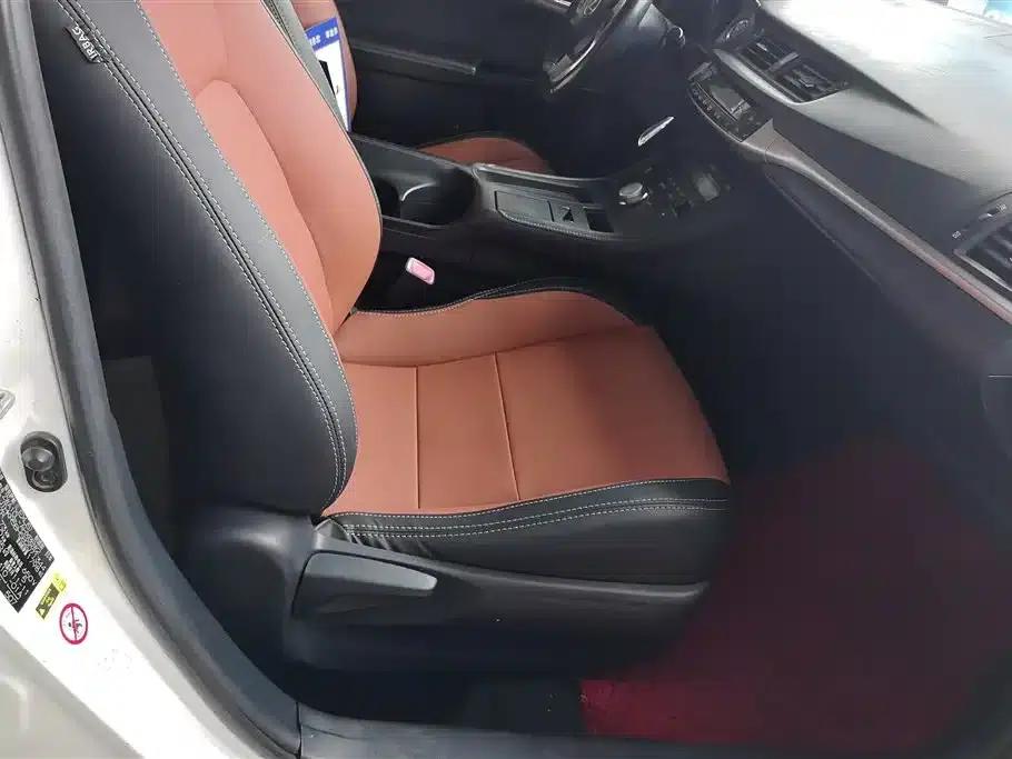 Lexus CT 2012 CT200h Elite Edition — миниатюра 8