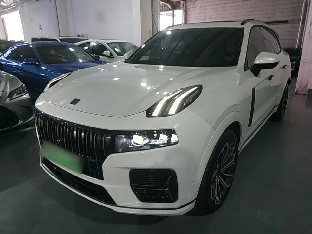 Lynk & Co 09 EM-P 2024 2.0TD EM-P Four-Wheel Drive HALO Six-Seater — миниатюра 1