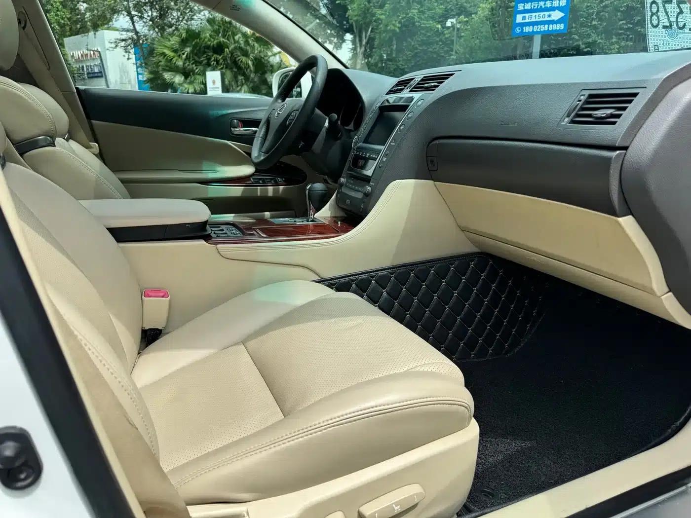 Lexus GS 2010 300 — миниатюра 8