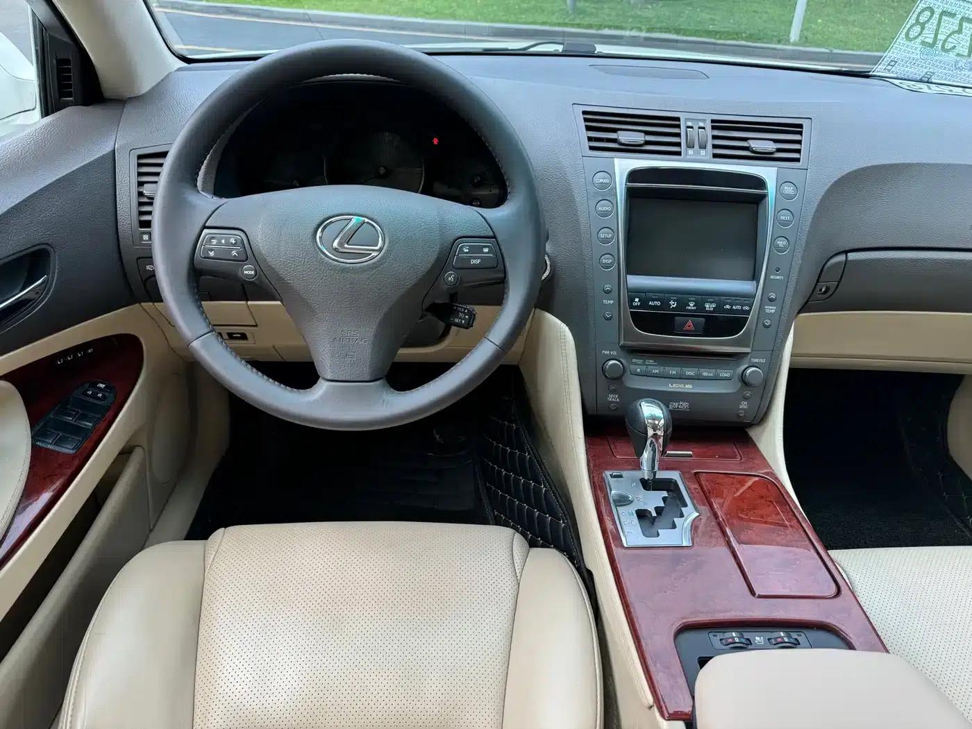 Lexus GS 2010 300 — миниатюра 10