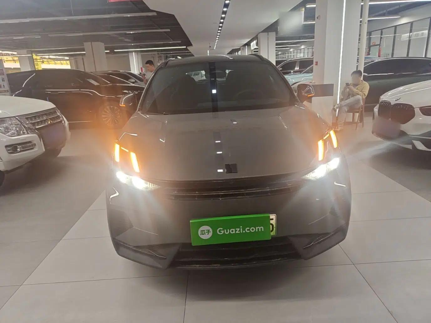 Lynk & Co 06 EM-P 2023 EM-P 126 Long-Range Halo — миниатюра 2