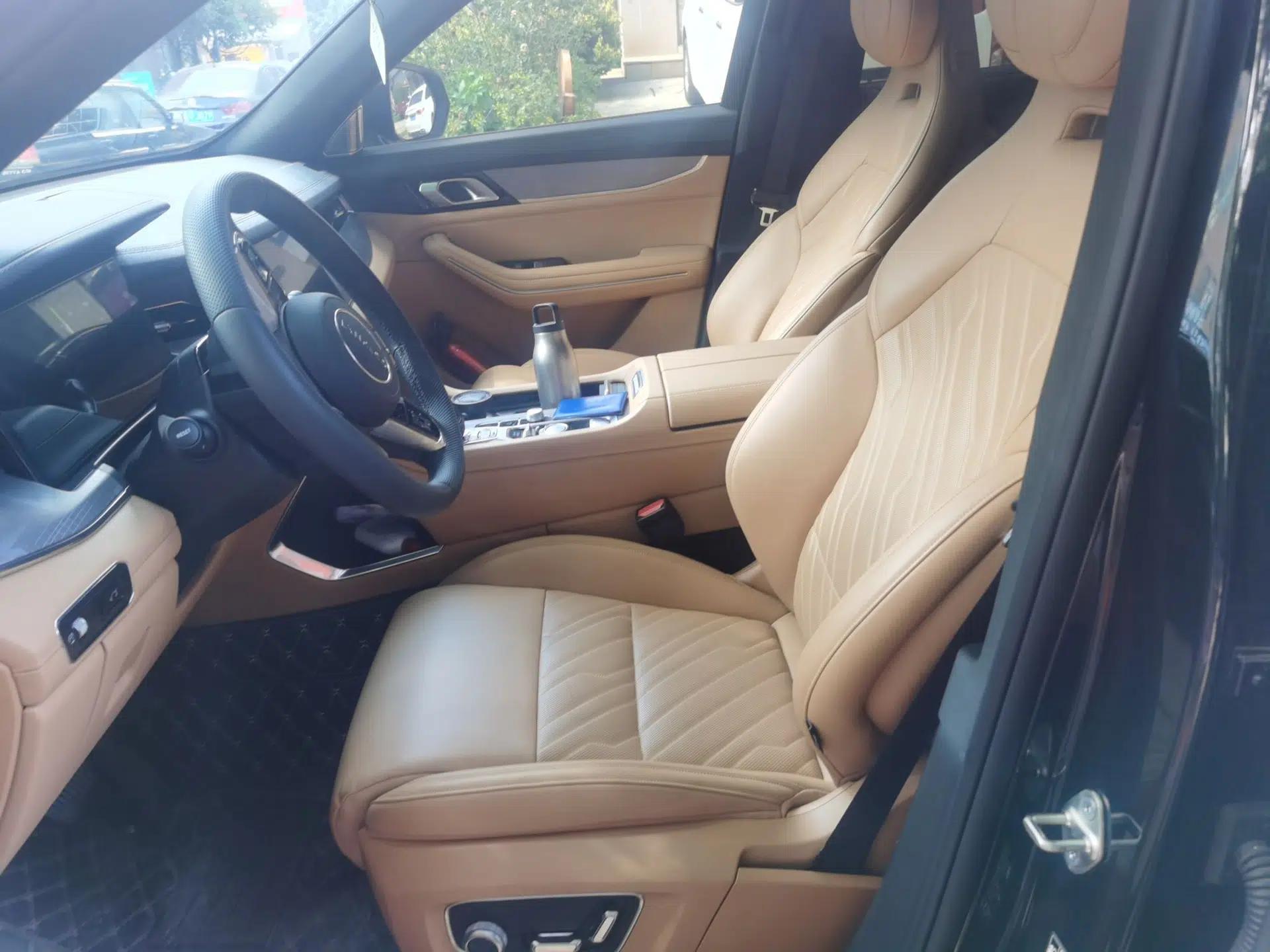 Lynk & Co 09 2024 2.0T All-Wheel Drive Global Version 7 Seats — миниатюра 16