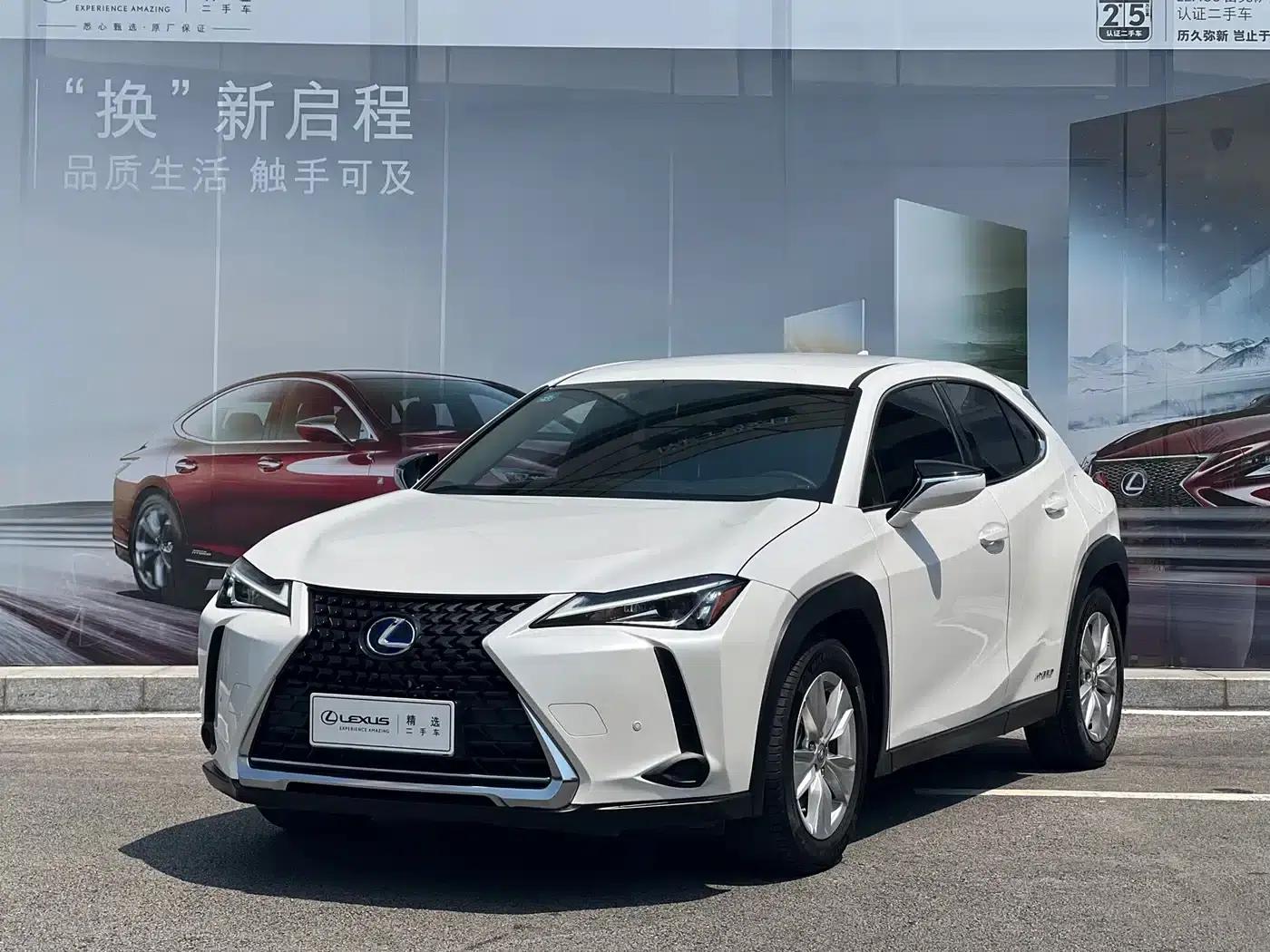 Lexus UX 2020 260h Explorer Edition — миниатюра 1
