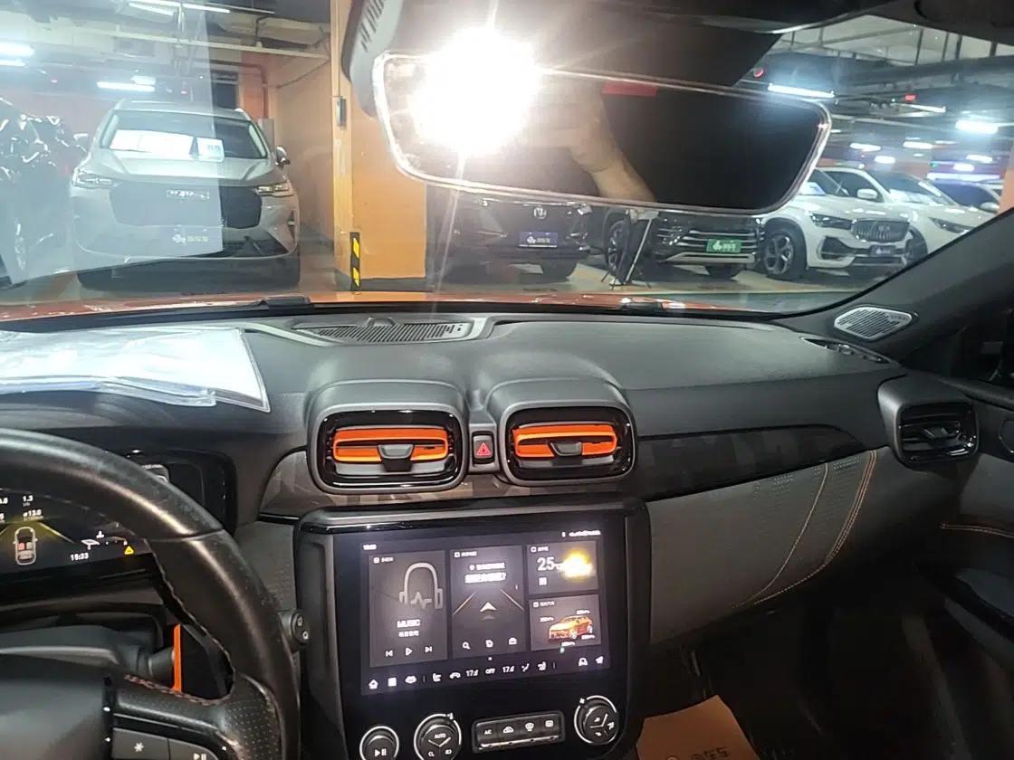 Lynk & Co 02 Hatchback 2021 2.0TD Halo — миниатюра 21
