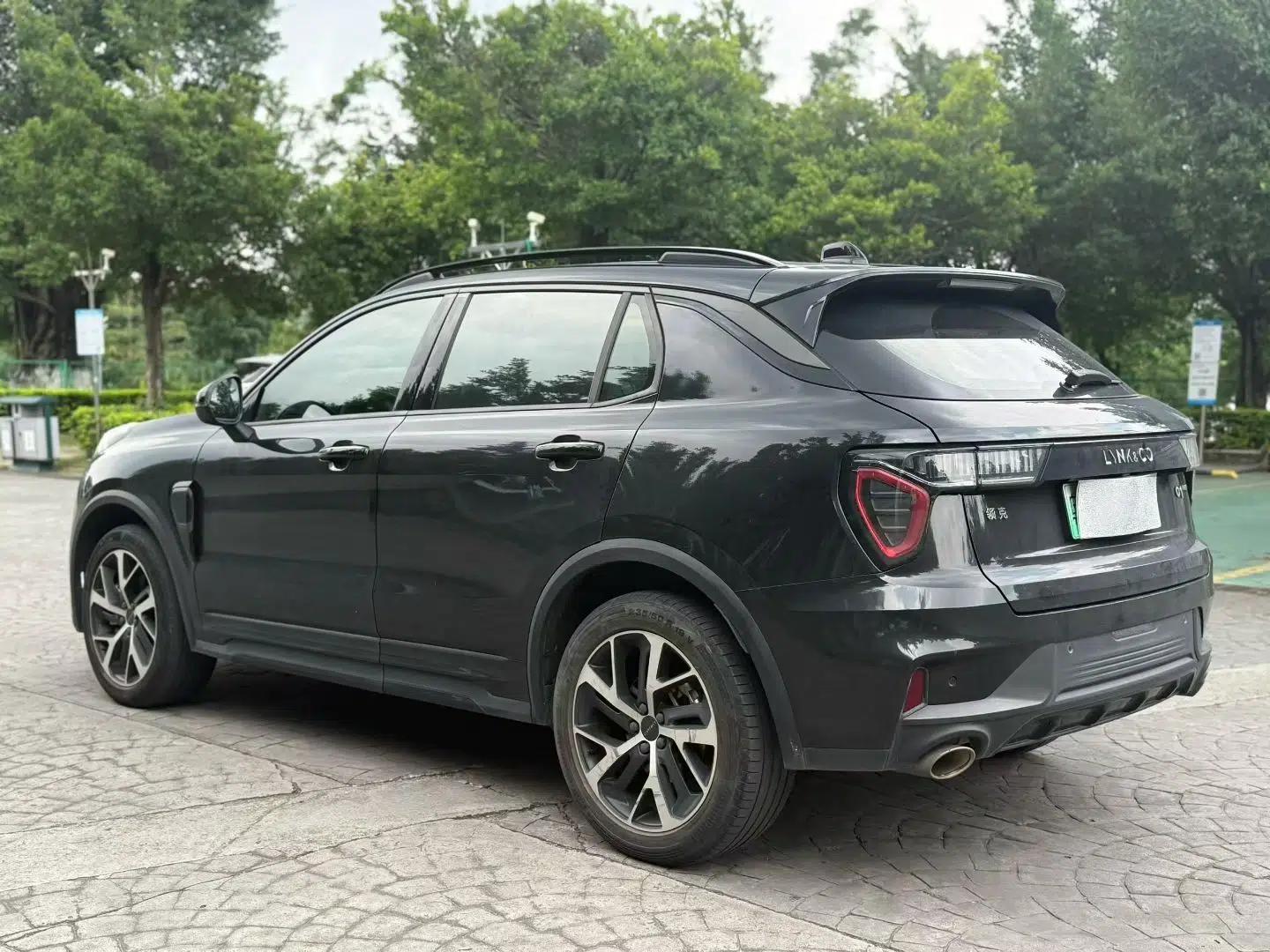 Lynk & Co 01 EM-P 2022 1.5TD PHEV Plus — миниатюра 4