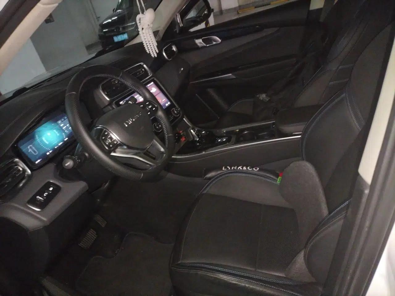 Lynk & Co 01 EM-P 2018 1.5T PHEV JingPro National Emission Standard V — миниатюра 12