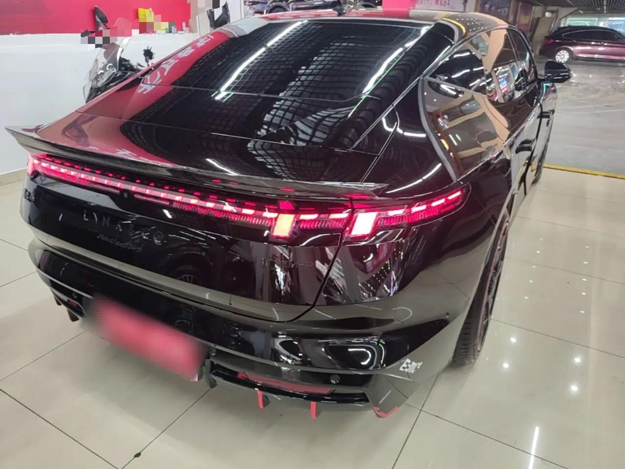 Lynk & Co 10 EM-P 2025 Model 240 All-Wheel Drive Ultra—Sport Edition — миниатюра 6