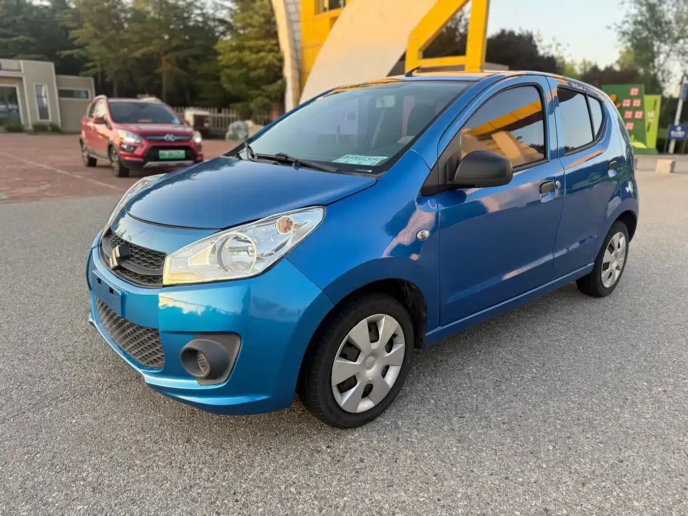 Alto 2013 1.0L Manual Comfort Model — миниатюра 1