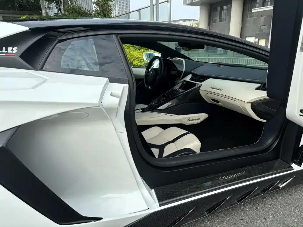 2011 Aventador LP 700-4 — миниатюра 3