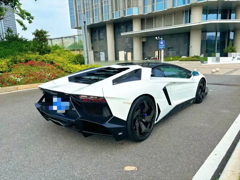 2011 Aventador LP 700-4 — миниатюра 10