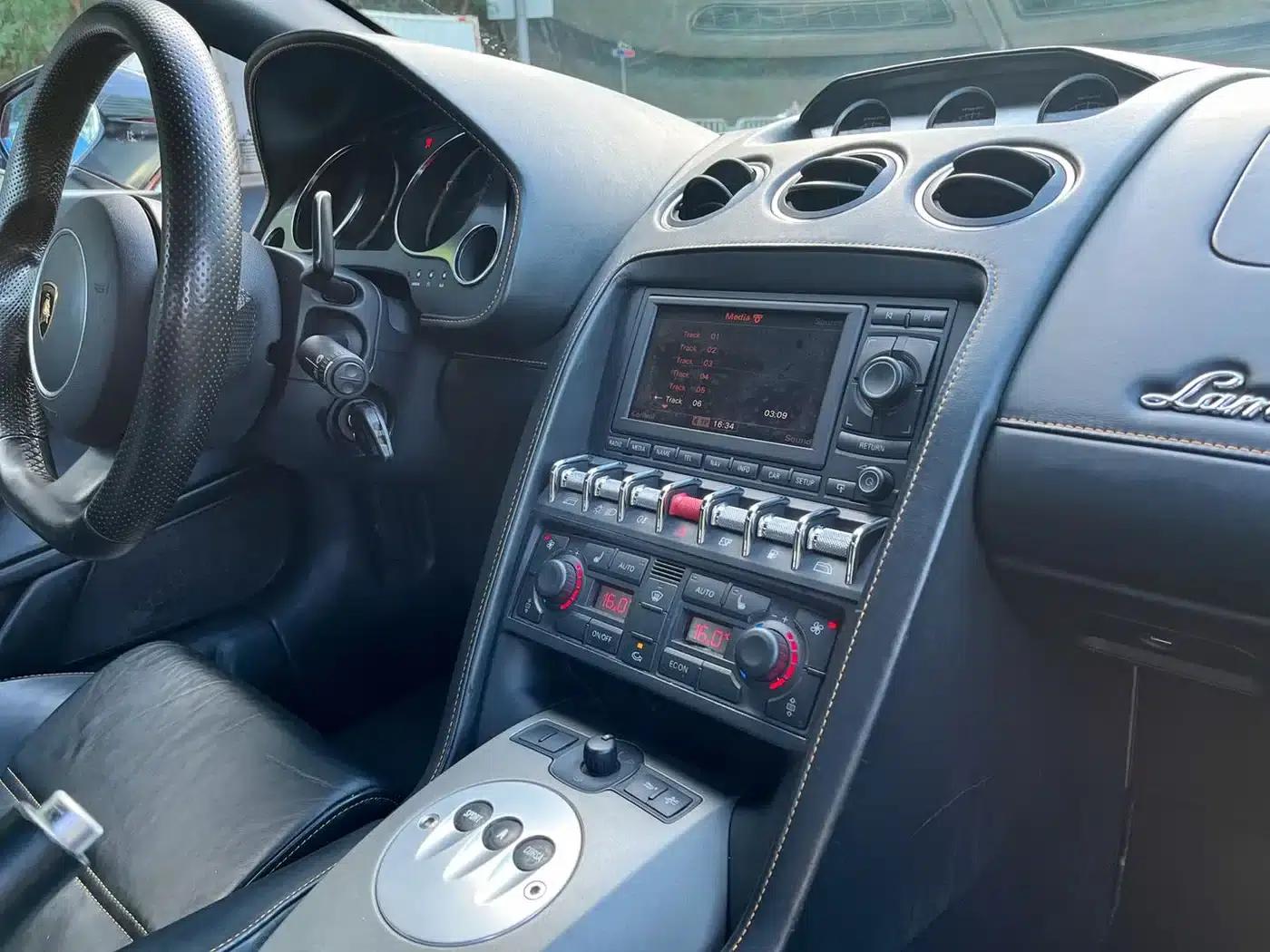 2010 Gallardo LP 550-2 Standard Edition — миниатюра 9