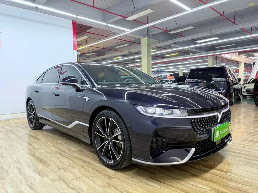 VOYAH PASSION 2024 PHEV Four-Wheel Drive Ultra-Long Range Flagship Model — миниатюра 7