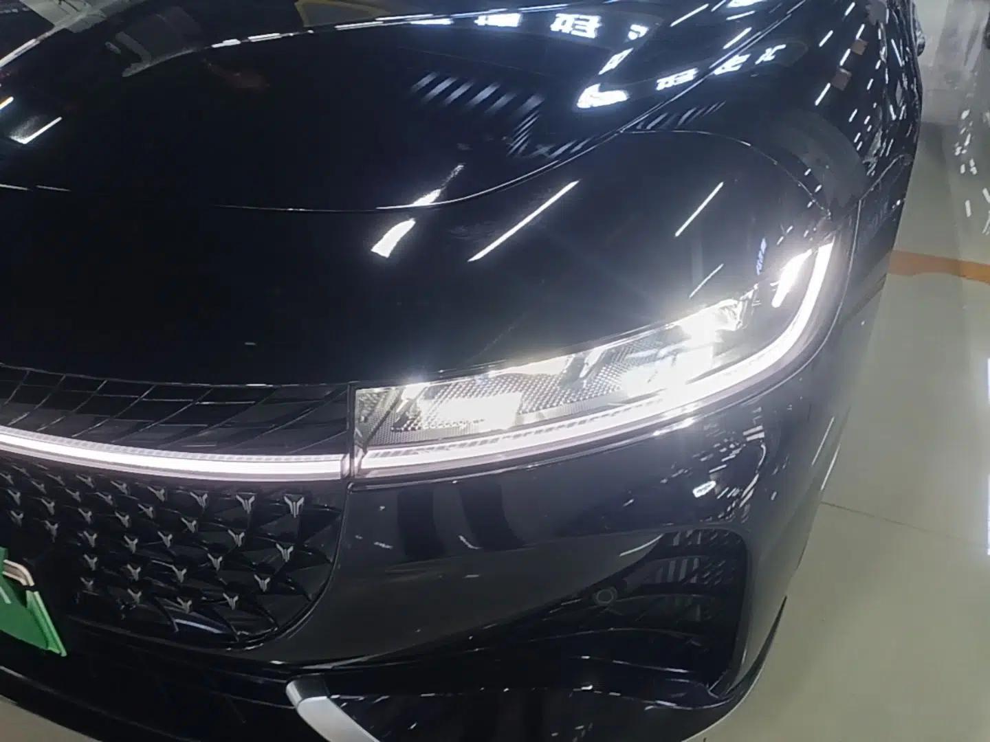 VOYAH PASSION 2024 PHEV Four-Wheel Drive Ultra-Long Range Flagship Model — миниатюра 5
