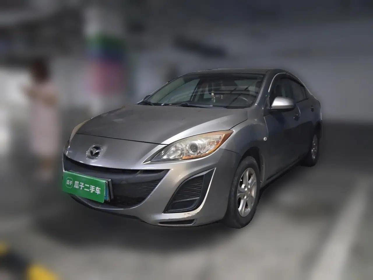 Mazda 3 2011 Sedan 1.6L Manual Comfort Model — миниатюра 1