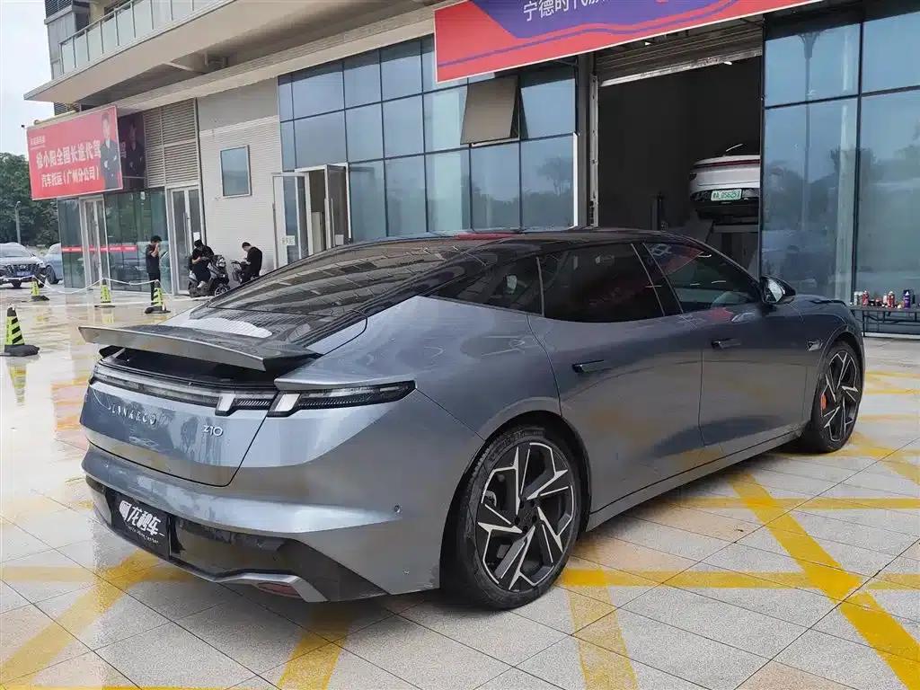 Lynk & Co Z10 2024 Model 95kWh 702km AWD Intelligent Driving Ultra — миниатюра 8