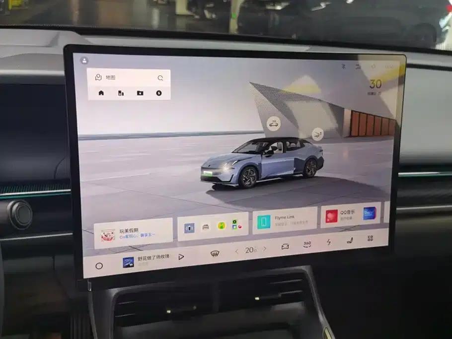 Lynk & Co 07 EM-P 2024 Model, EM-P 126km Long Range, Halo — миниатюра 13