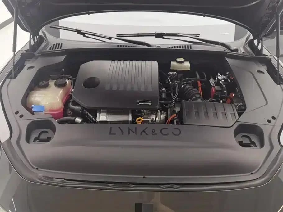 Lynk & Co 07 EM-P 2024 Model, EM-P 126km Long Range, Halo — миниатюра 10