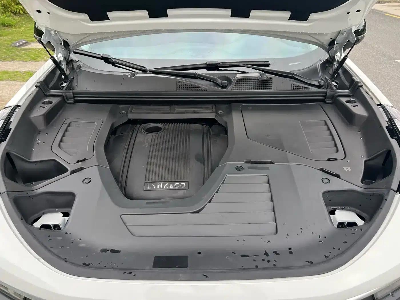 Lynk & Co 01 EM-P 2018 1.5T PHEV Pro (National V Emission Standard) — миниатюра 10