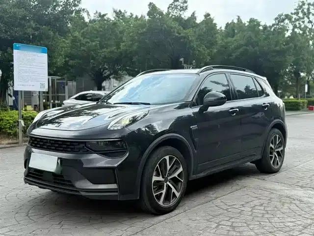 Lynk & Co 01 EM-P 2022 1.5TD PHEV Plus