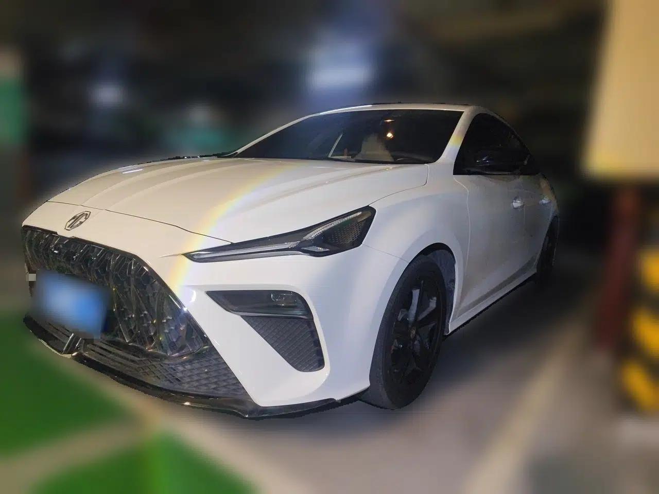 MG 5 Scorpio 2022 1.5T Trophy Sport Luxurious Edition — миниатюра 1