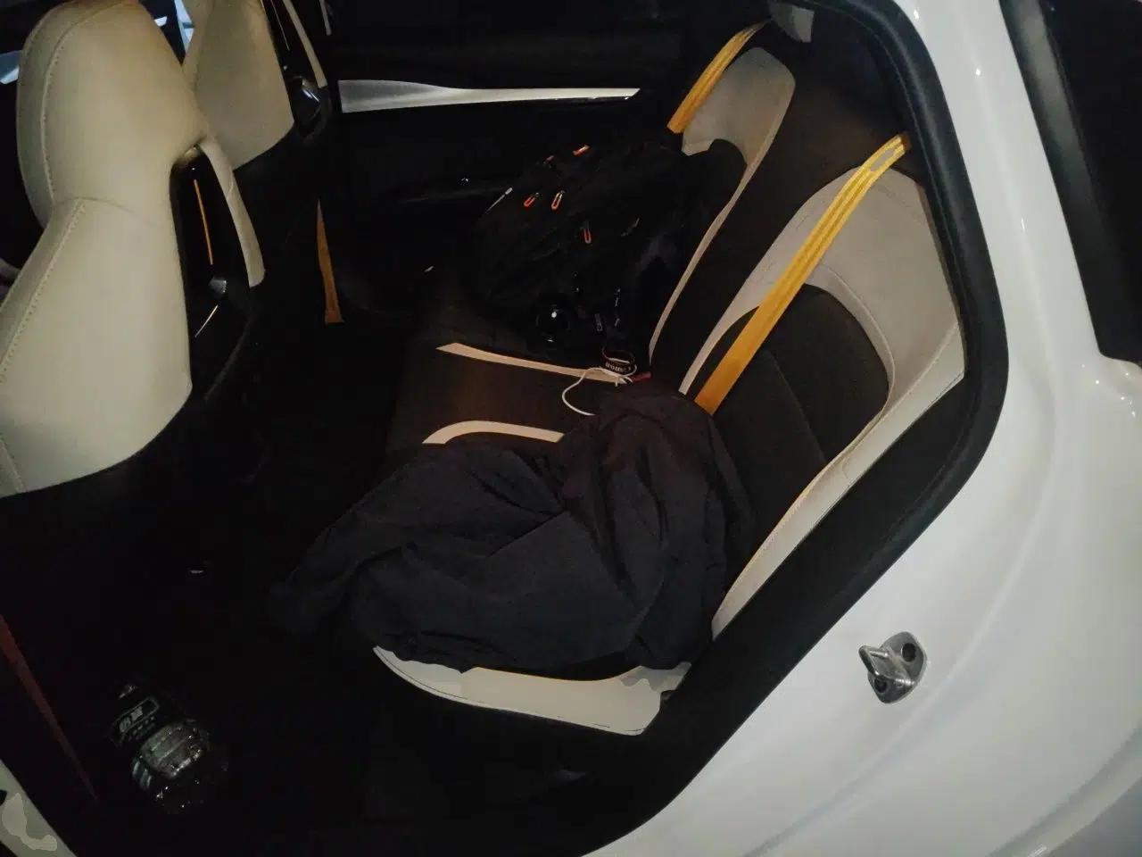 MG 5 Scorpio 2022 1.5T Trophy Sport Luxurious Edition — миниатюра 18