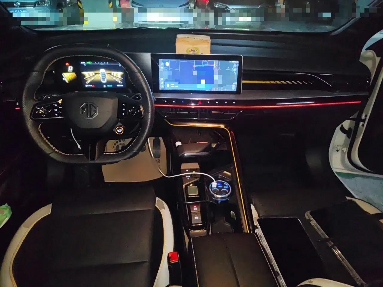 MG 5 Scorpio 2022 1.5T Trophy Sport Luxurious Edition — миниатюра 10