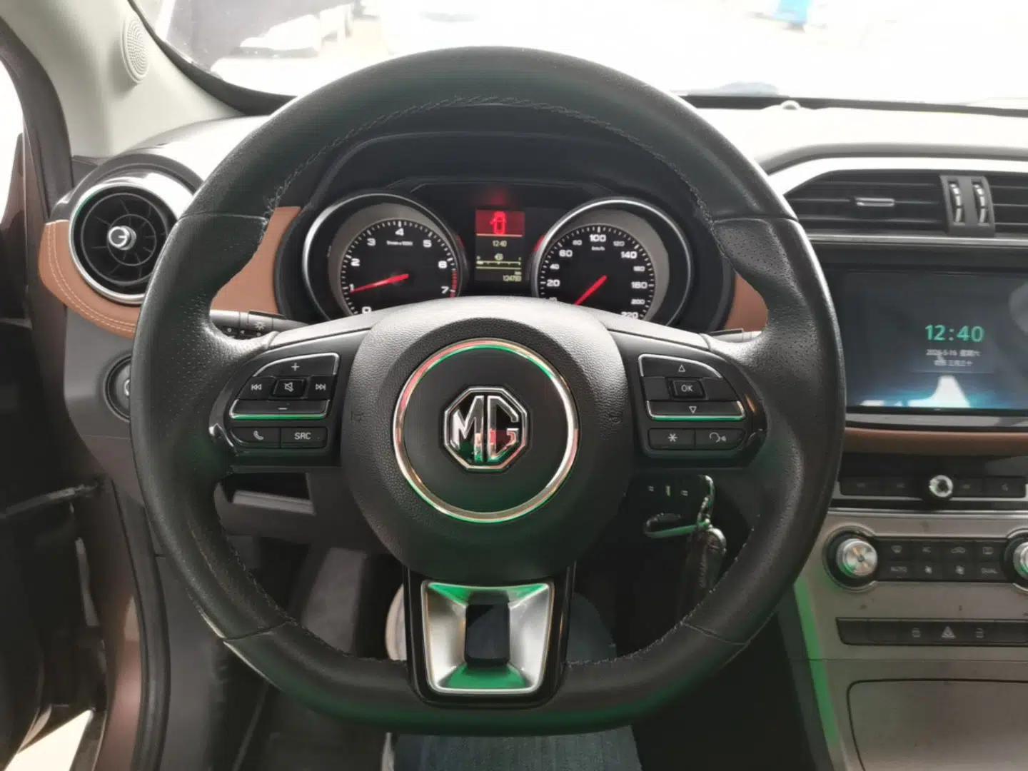 MG GS 2017 20T Manual Luxury Edition — миниатюра 14