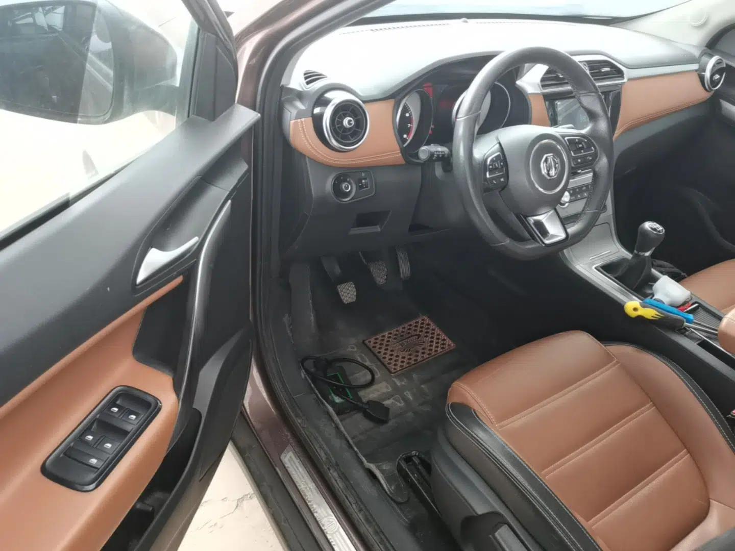 MG GS 2017 20T Manual Luxury Edition — миниатюра 19