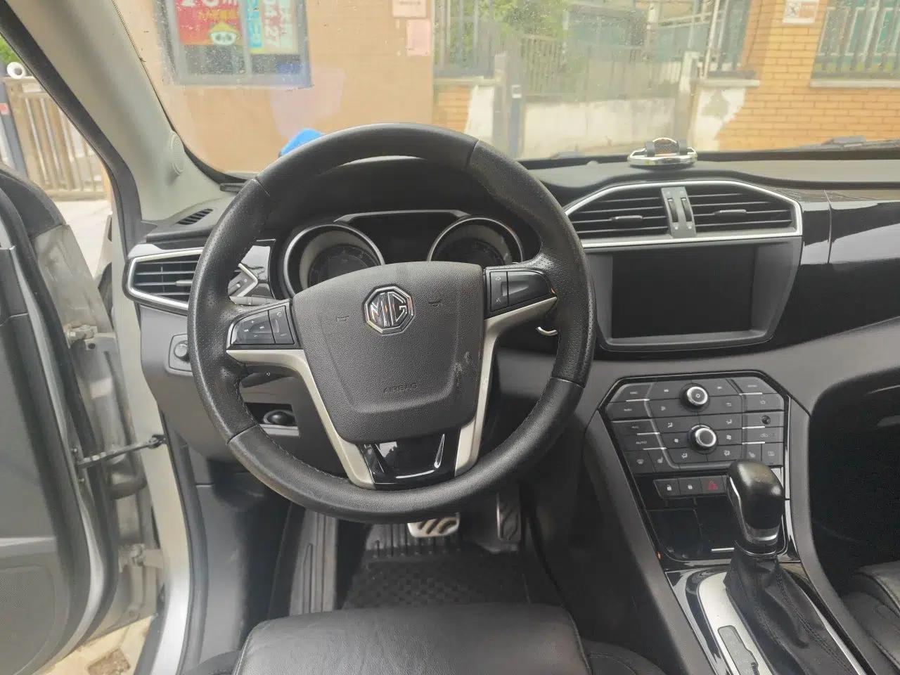 MG GS 2015 2.0TGI TST Four-Wheel Drive Flagship Edition — миниатюра 11