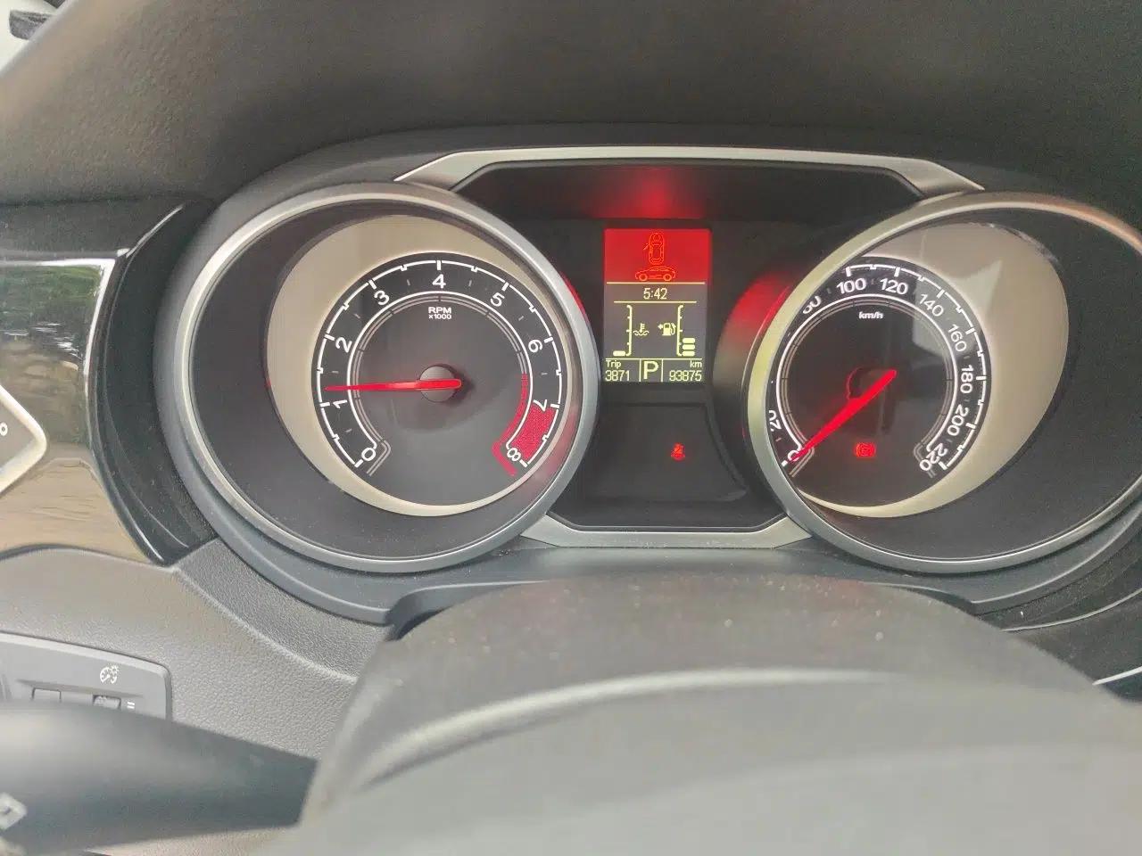 MG GS 2015 2.0TGI TST Four-Wheel Drive Flagship Edition — миниатюра 13
