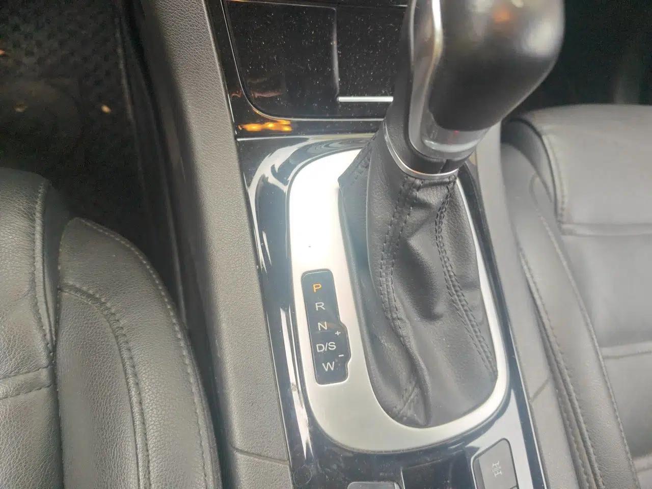 MG GS 2015 2.0TGI TST Four-Wheel Drive Flagship Edition — миниатюра 15