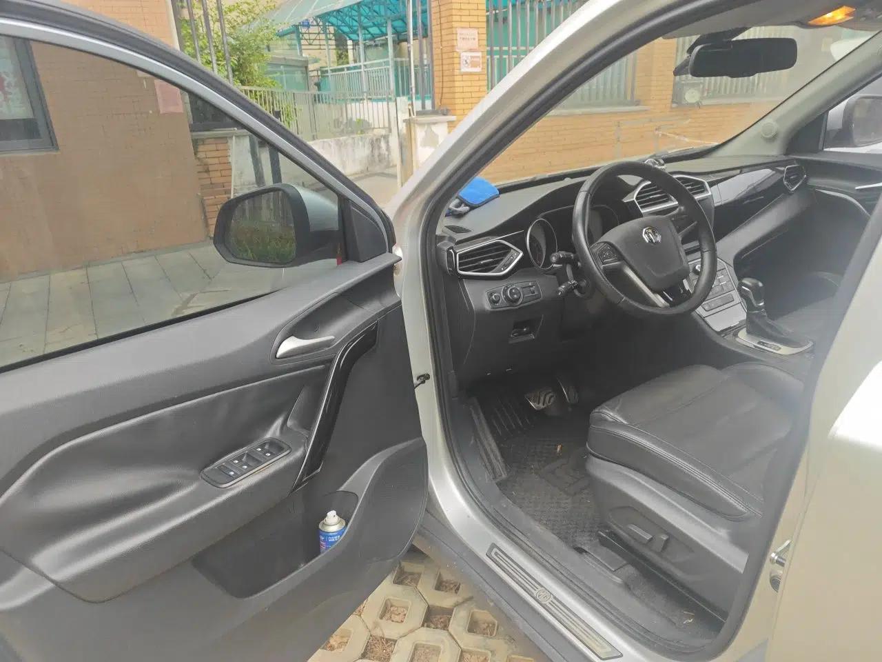 MG GS 2015 2.0TGI TST Four-Wheel Drive Flagship Edition — миниатюра 17