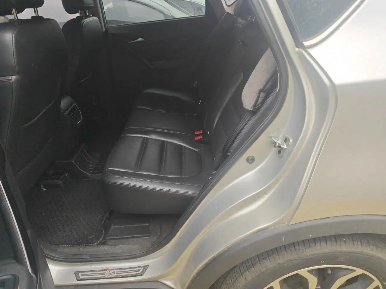 MG GS 2015 2.0TGI TST Four-Wheel Drive Flagship Edition — миниатюра 18