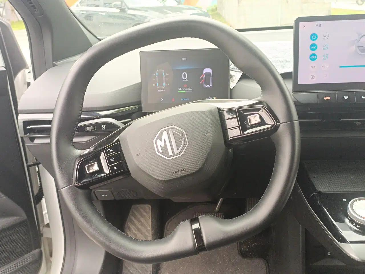 MG 4 EV 2023 415 km Range Sea-Faring Champion Edition — миниатюра 11