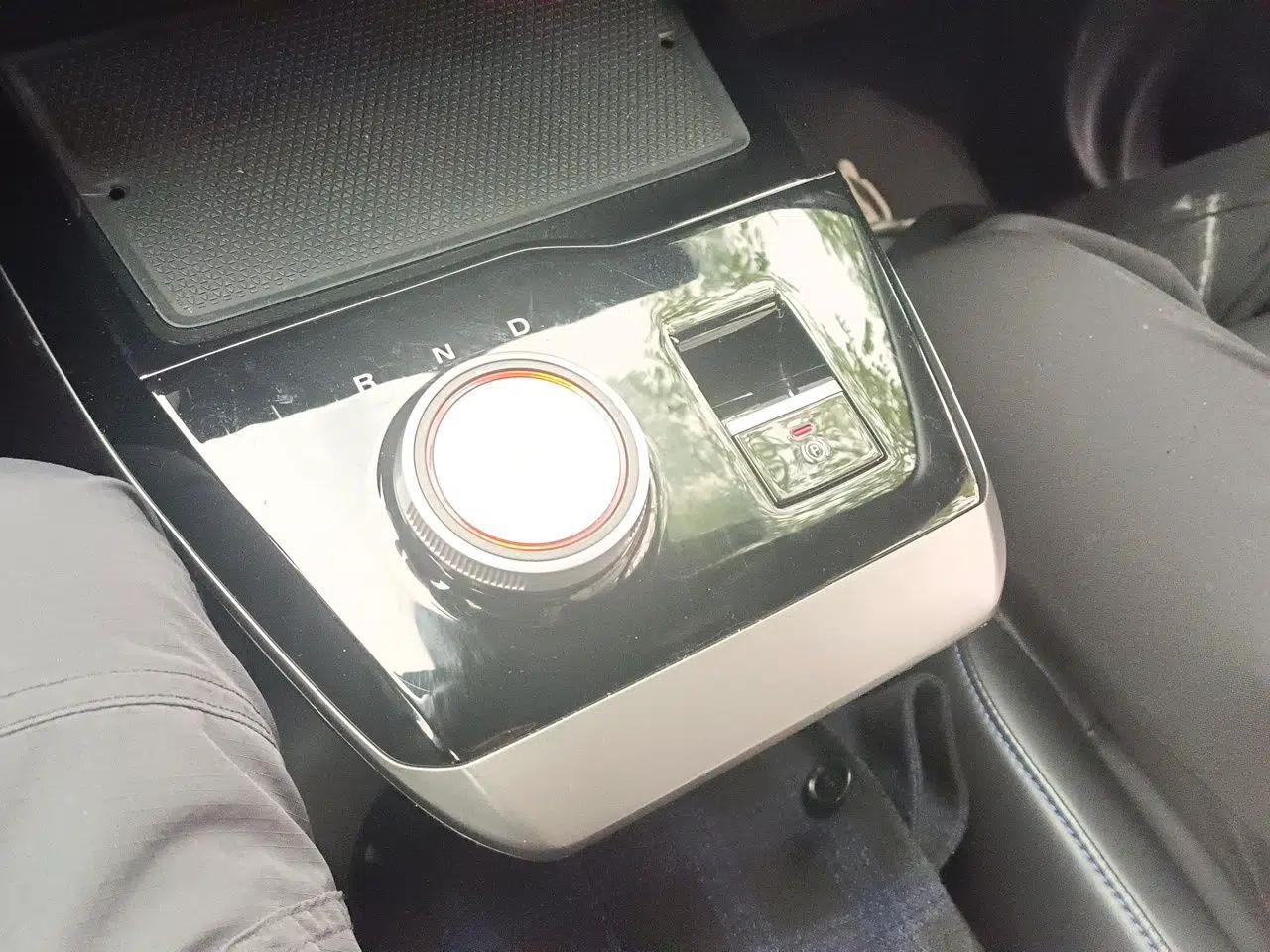 MG 4 EV 2023 415 km Range Sea-Faring Champion Edition — миниатюра 15