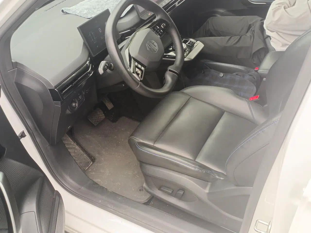 MG 4 EV 2023 415 km Range Sea-Faring Champion Edition — миниатюра 16