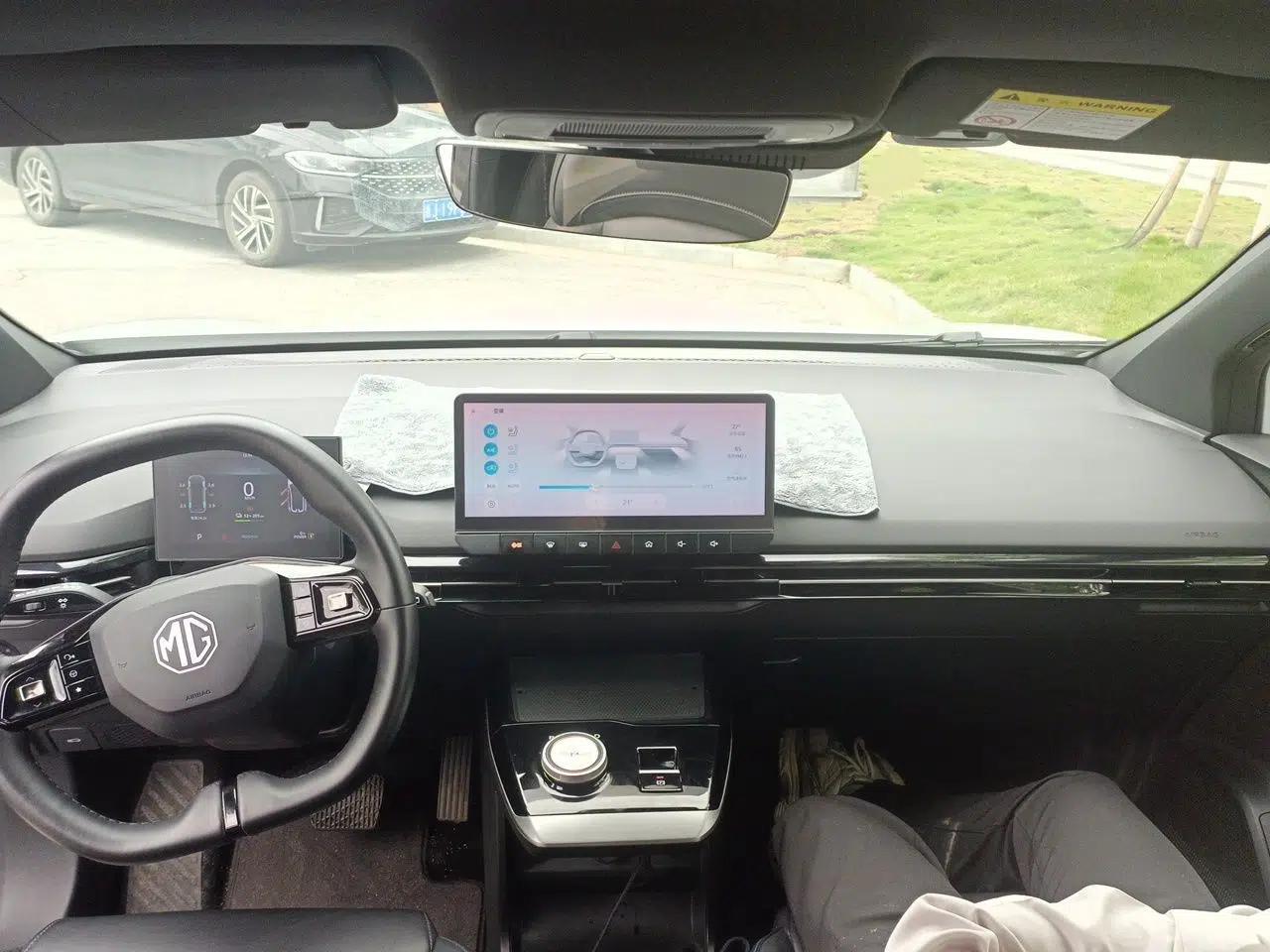 MG 4 EV 2023 415 km Range Sea-Faring Champion Edition — миниатюра 10